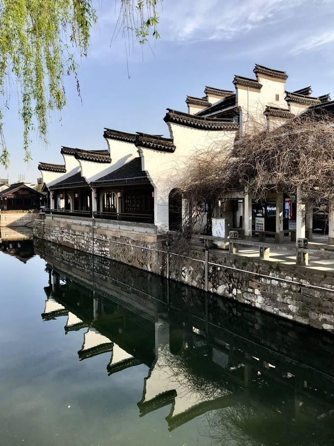 白色情人节：校园迷宫